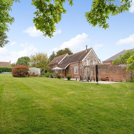 Coach House Villa Wareham Eksteriør bilde